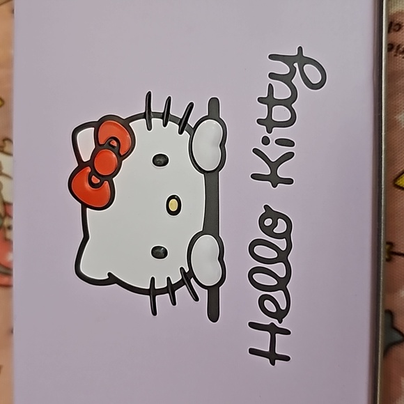 Hello Kitty Pink Sanrio Beauty Brush 7 piece Set with metal case New - Picture 10 of 10